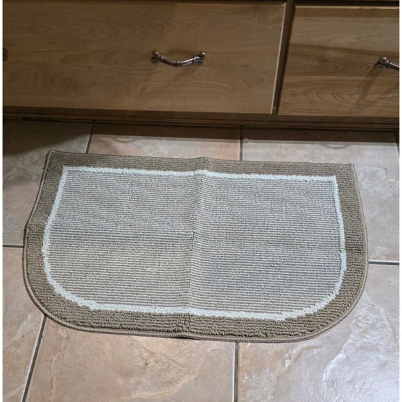 Non Slip Washable, Durable Dirt Resist Half Circle Rug Kitchen Mat 20 x 32 Beige - Picture 3 of 9
